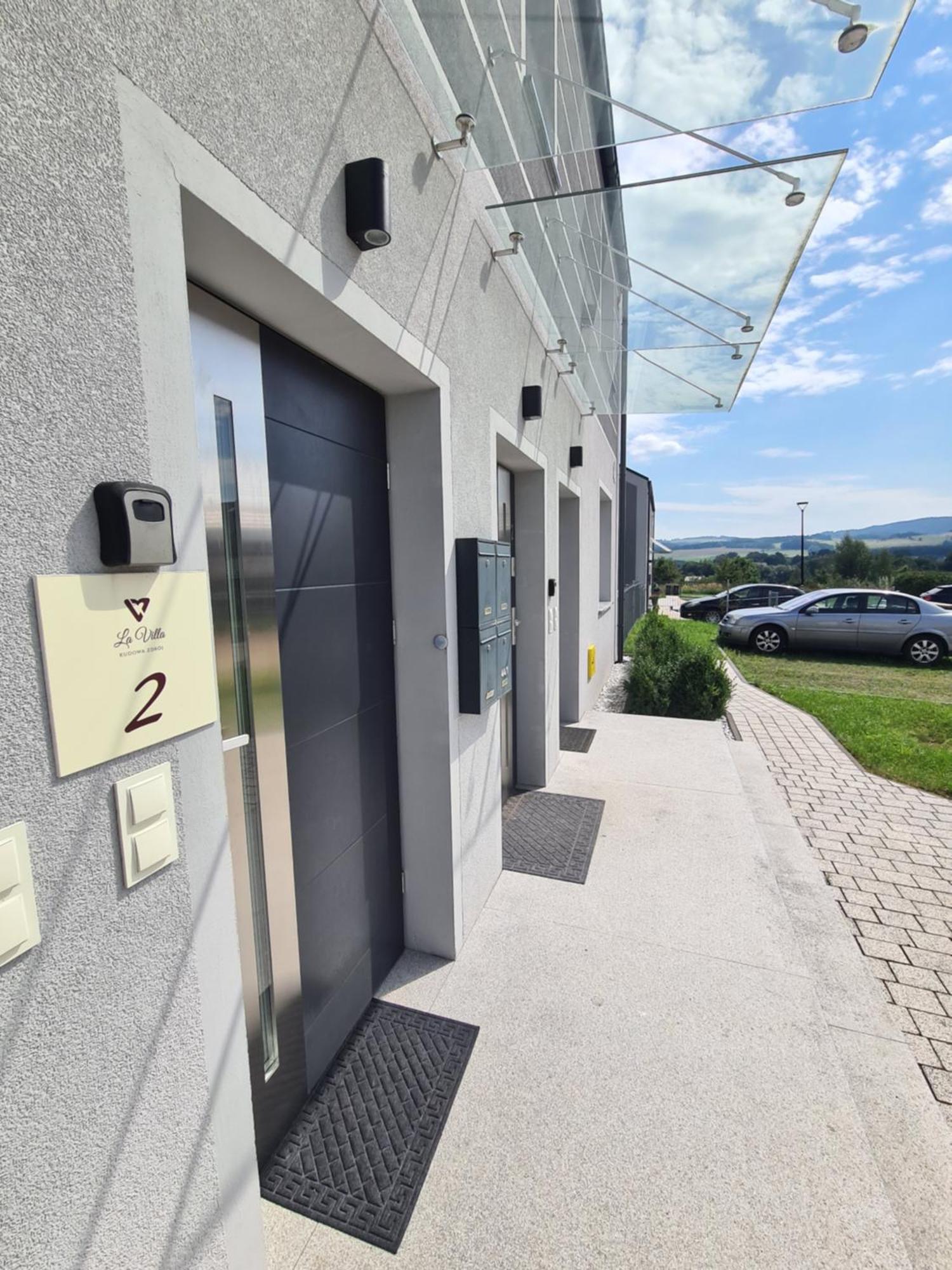 Apartamenty "La Villa" Superior II Z Dwoma Sypialniami, Balkonem, Parkingiem, Blisko Centrum Kudowa-Zdrój Eksteriør billede