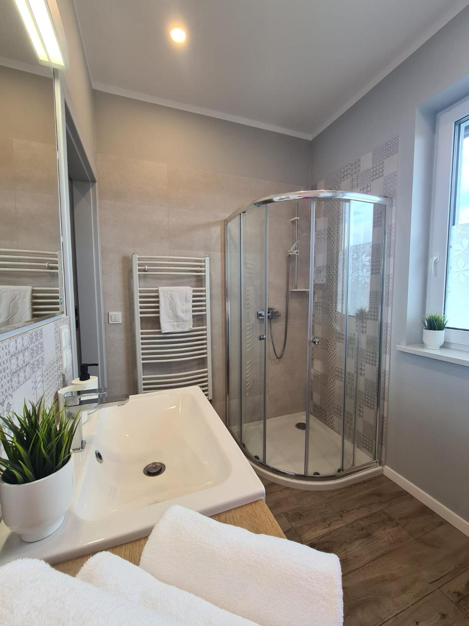 Apartamenty "La Villa" Superior II Z Dwoma Sypialniami, Balkonem, Parkingiem, Blisko Centrum Kudowa-Zdrój Eksteriør billede